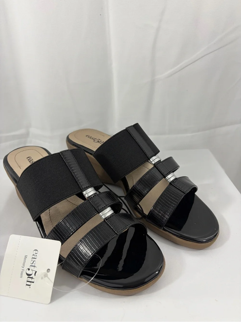 NWT East 5th Women’s Size 5.5 Black Slide Sandals